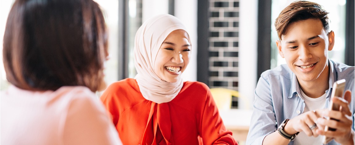 Millennials and Gen-Z discussing about insurance