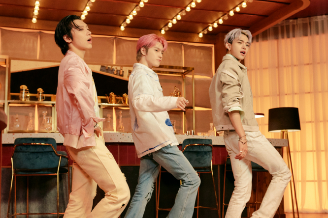 superm dance